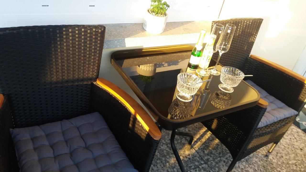 Seewald Gruener Baum - Ruhig & 3X Getrennte Zimmer-2X Boxspringbett Friedrichshafen Luaran gambar
