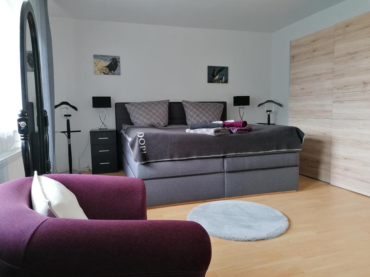 Seewald Gruener Baum - Ruhig & 3X Getrennte Zimmer-2X Boxspringbett Friedrichshafen Luaran gambar